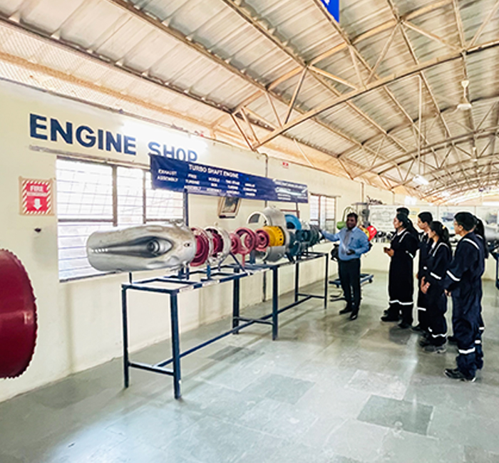 jet-engine-shop